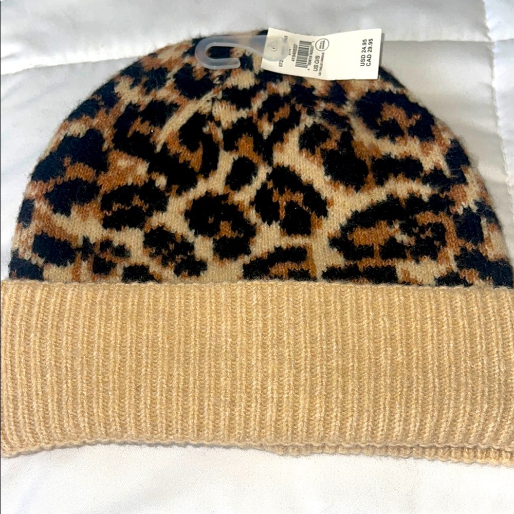 NWT- AERIE Leopard Print Beanie with Tan Cuff